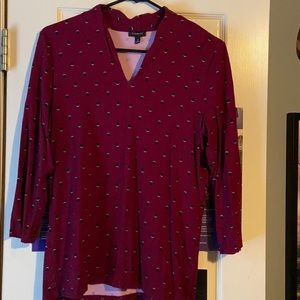 3/4 sleeve maroon top, 93% rayon, 7% spandex